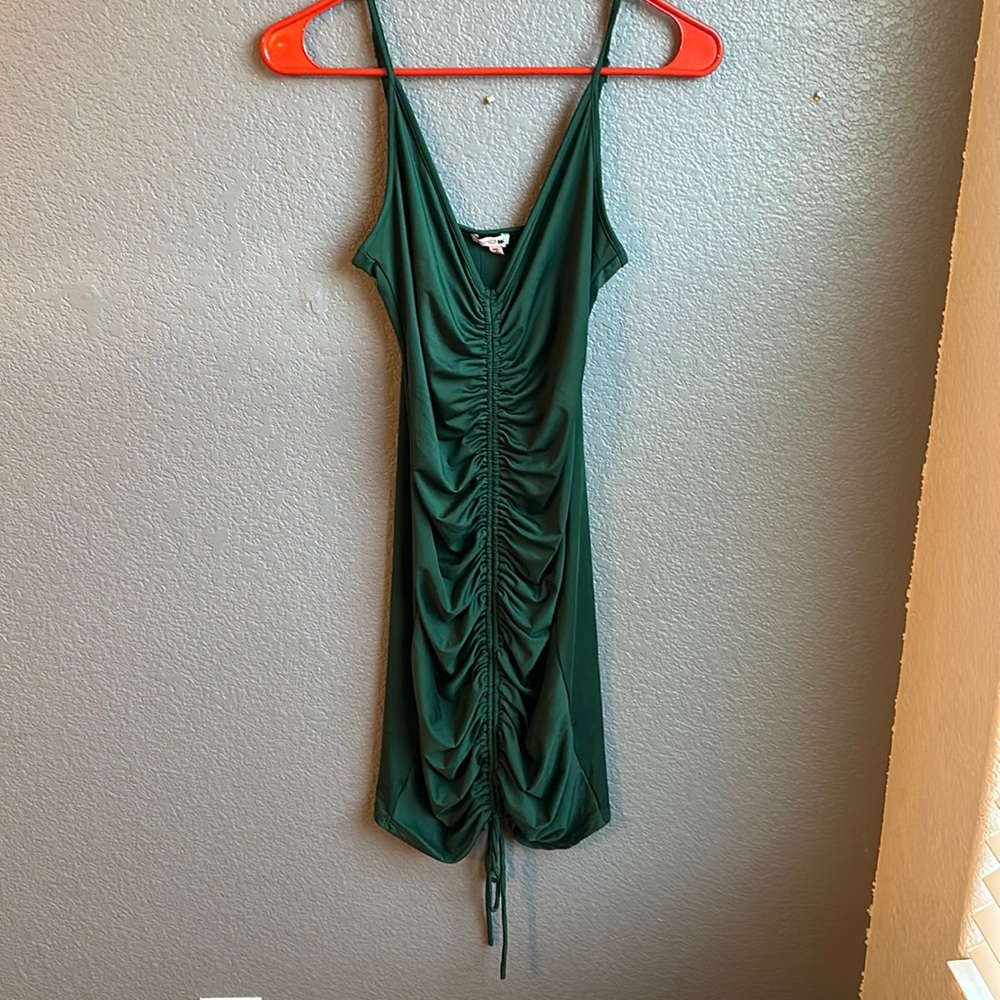 Gorgeous Mini Dress from Fashion Nova. Never worn. Beautiful emerald Green